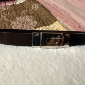 Gucci Dark Brown Leather Belt with Silver-Tone Buckle
